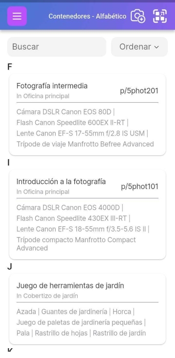 Imagen de página de contenedor con muchos elementos incluidos