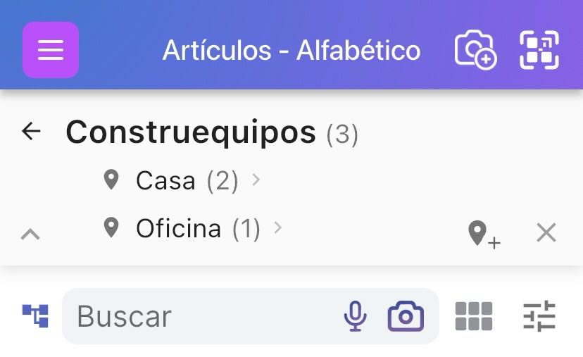 Panel de navegación que muestra las tres direcciones de John Smith: Field Shed, Home y John Smith, con el número de artículos