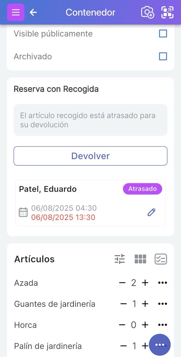 Página del contenedor que muestra el artículo Horca con cantidad dentro del contenedor Kit de jardinería