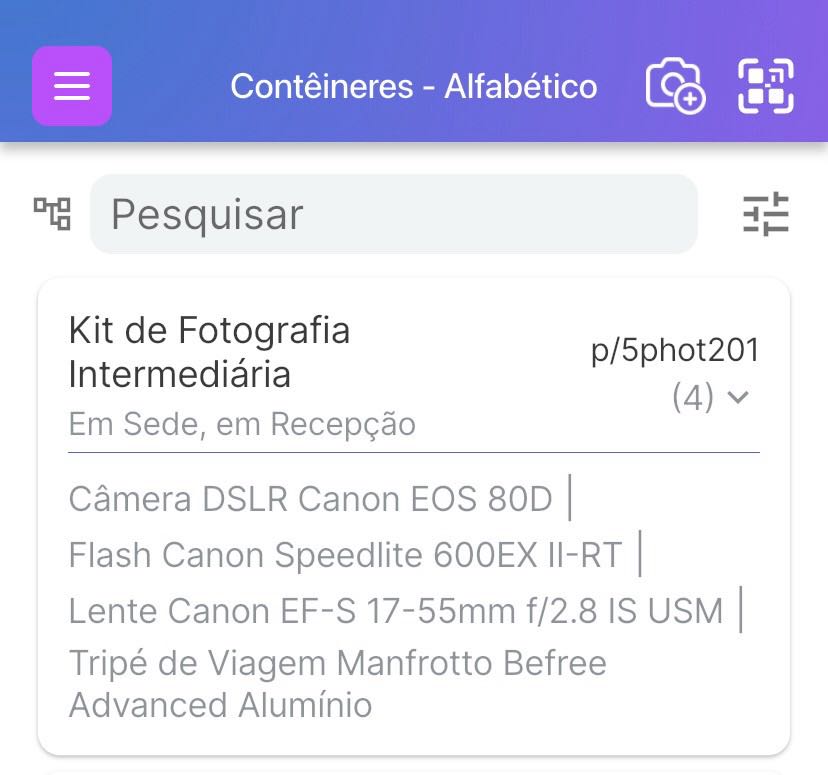 Tela de lista de contêineres mostrando o kit de segurança para construção